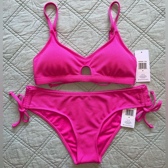 Hurley Bikini Set (M) - Picture 1 of 9